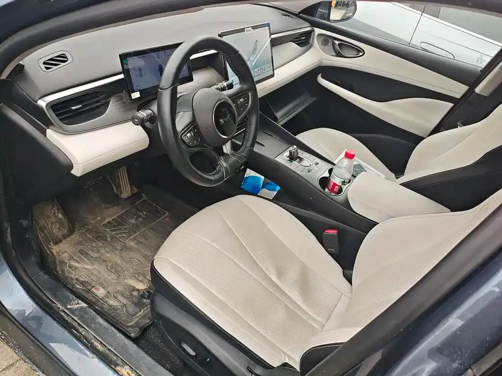BYD Seal 05 DM-i — фото 6