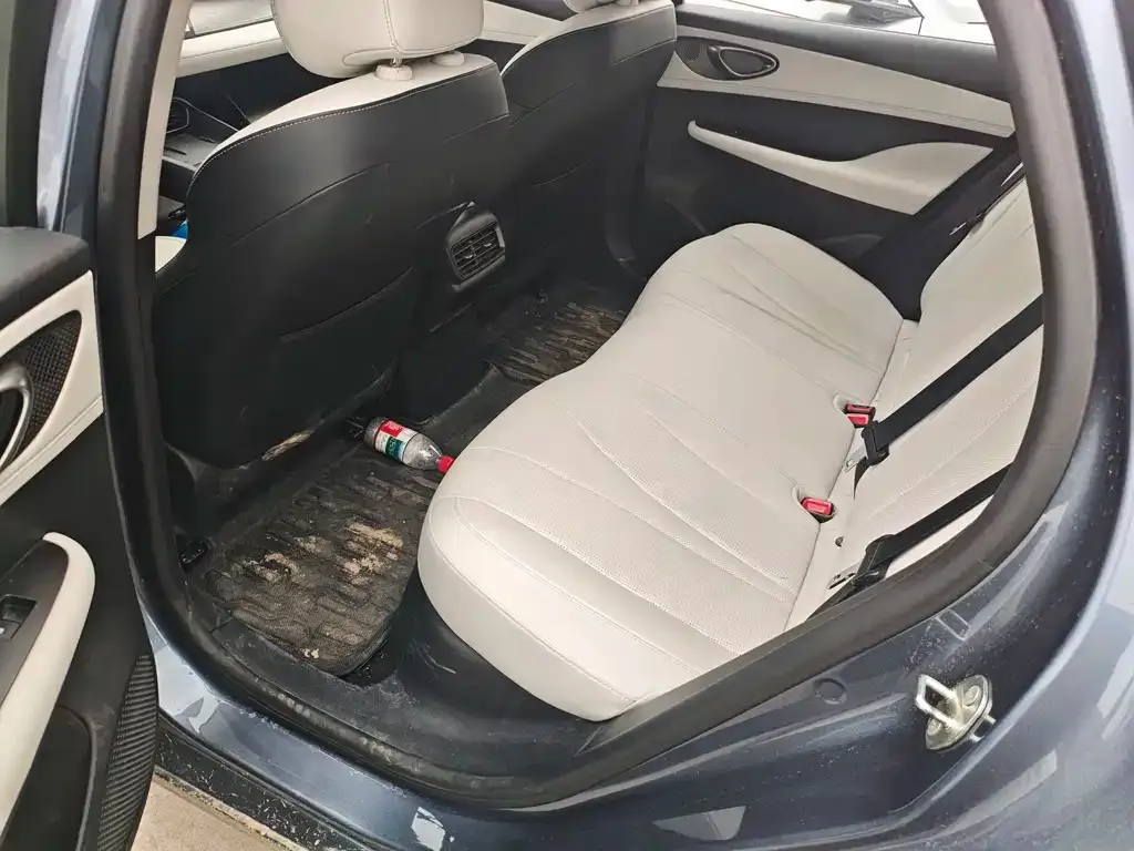 BYD Seal 05 DM-i — фото 2
