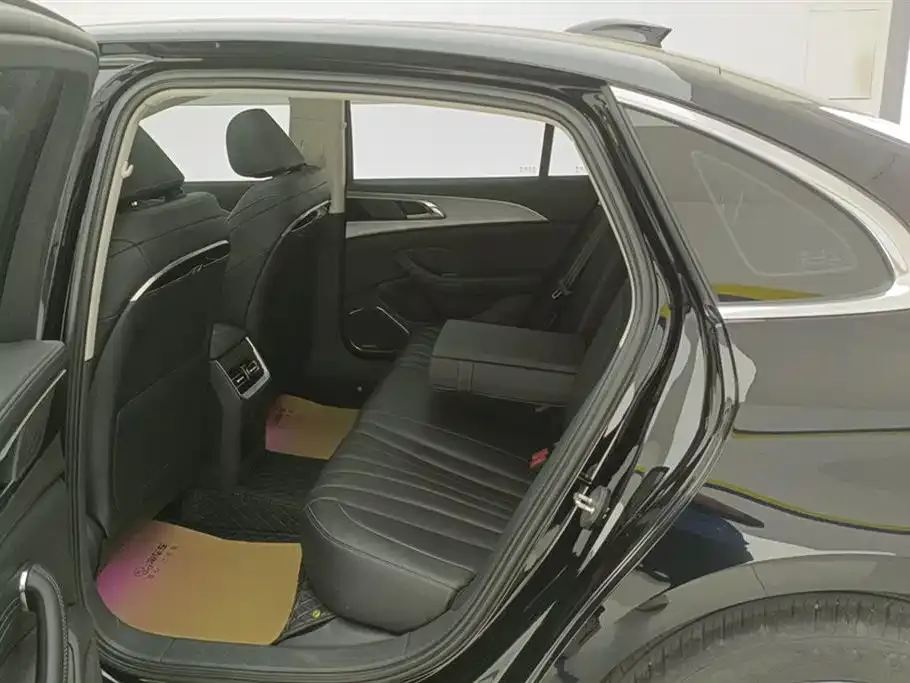 Hongqi H5 2024 из CN, фото 7