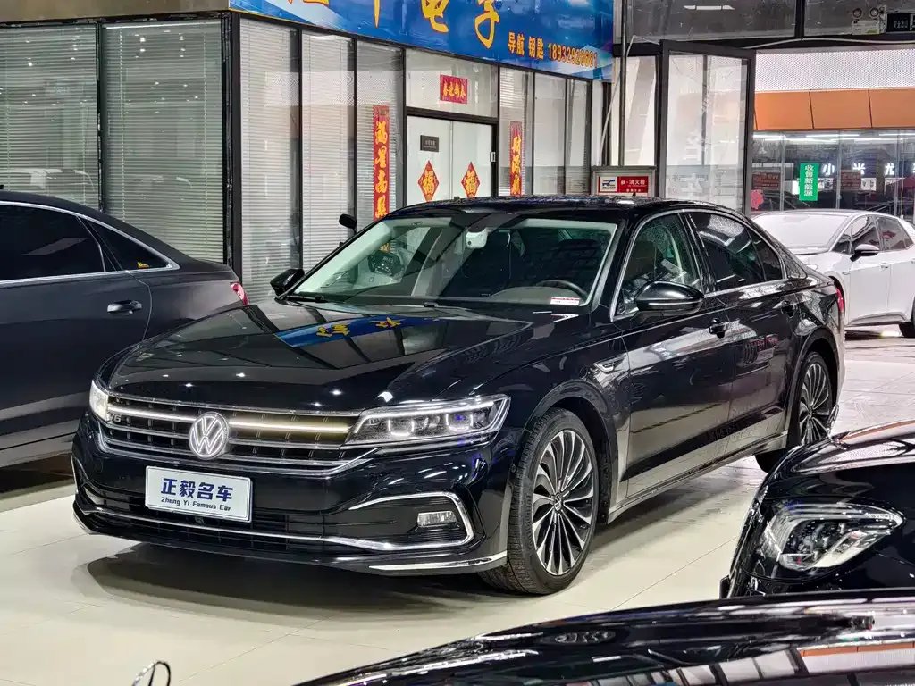 Volkswagen Phideon — фото 1
