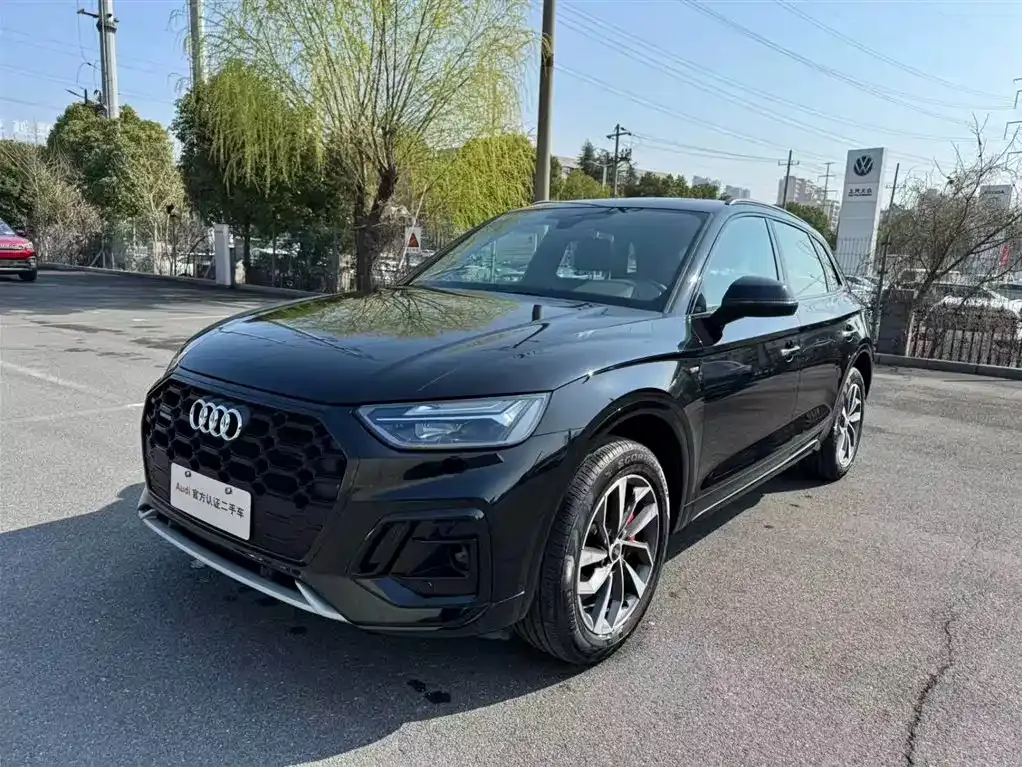 Audi Q5L 2025 из CN, фото 1