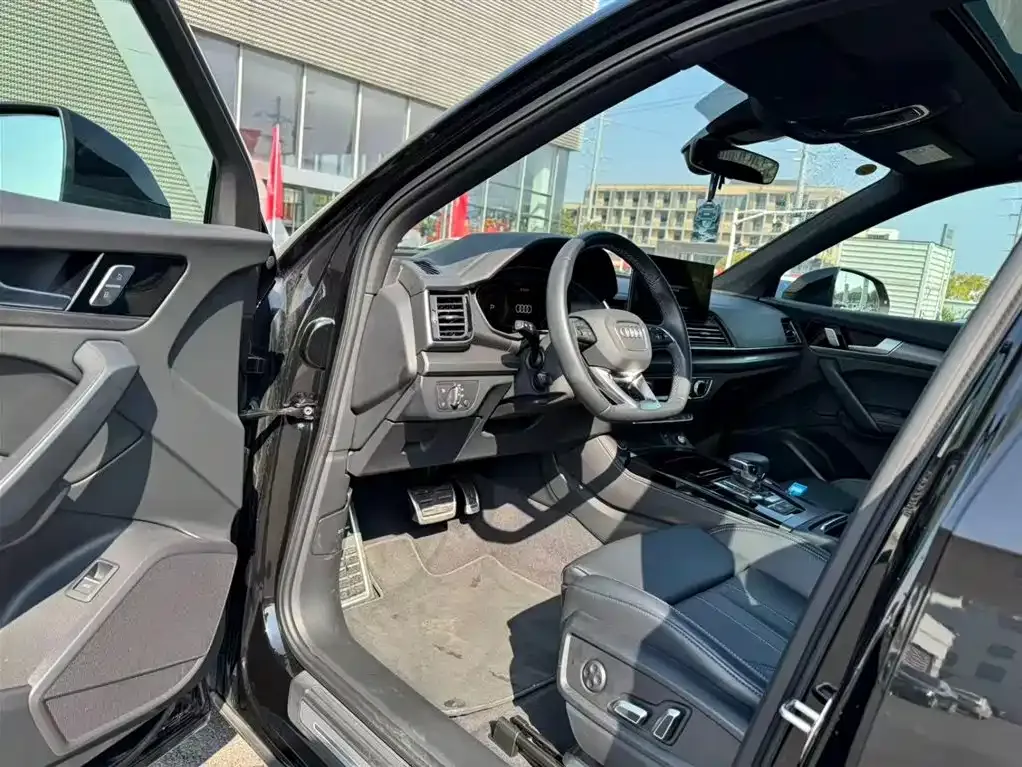Audi Q5L 2025 из CN, фото 7