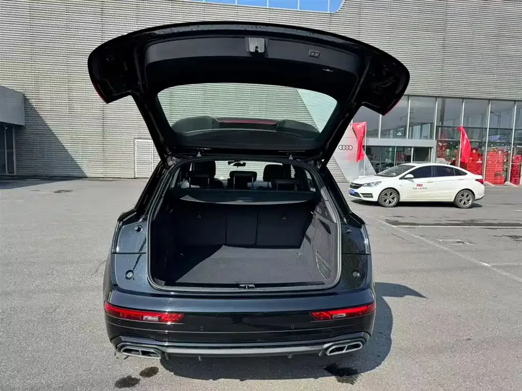 Audi Q5L 2025 из CN, фото 9