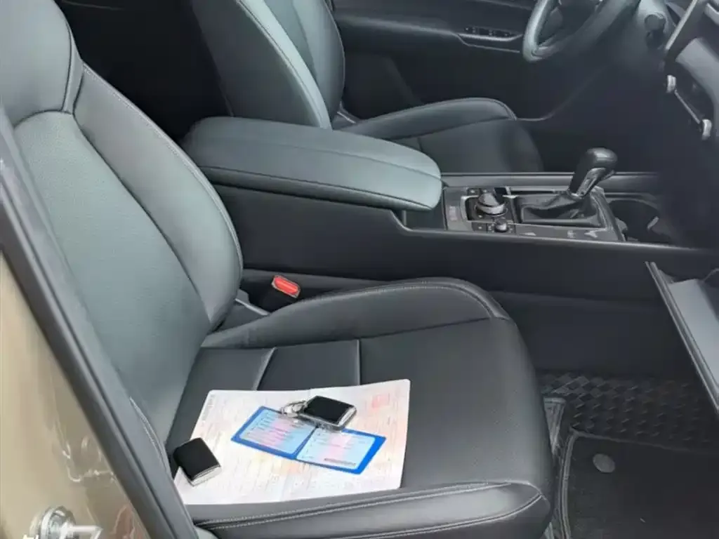 Mazda CX-50 2023 из CN, фото 3