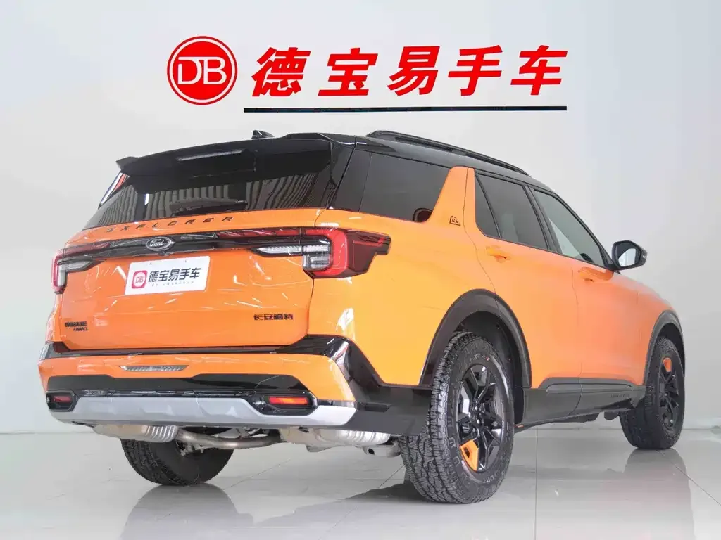 Ford Explorer 2024 из CN, фото 5