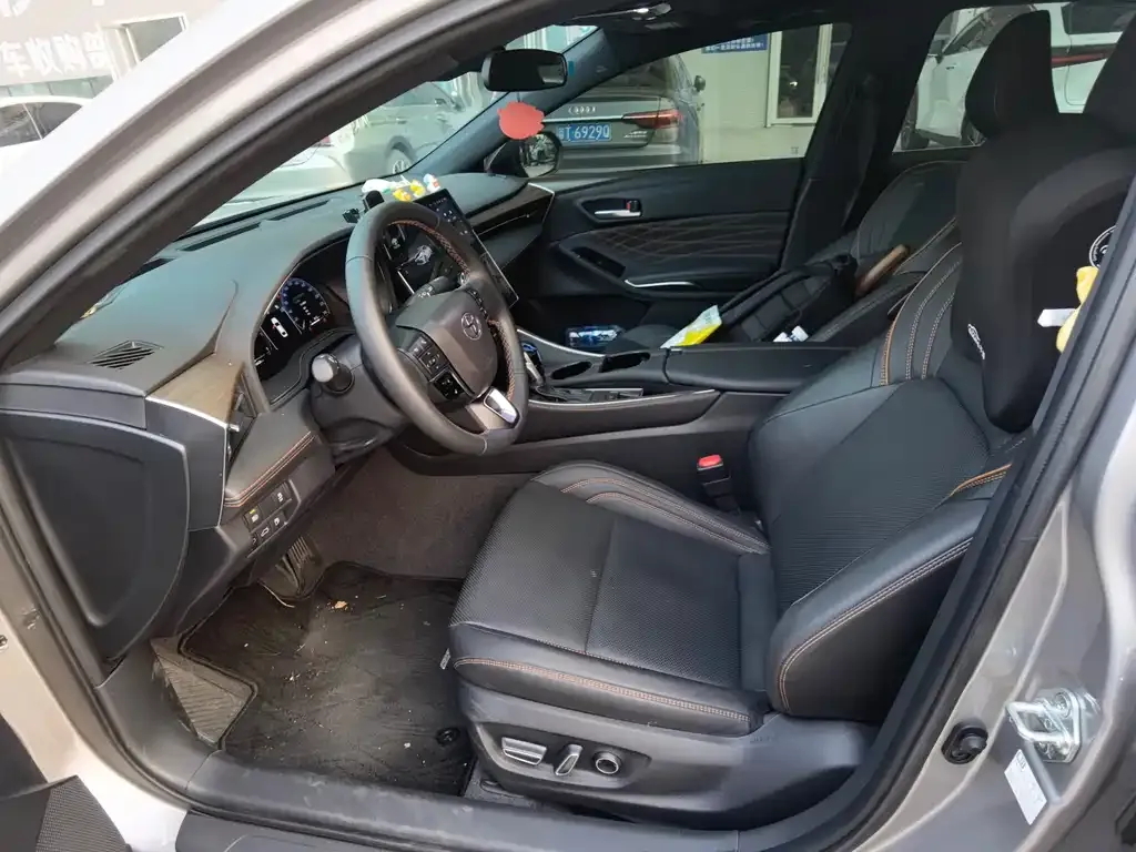 Toyota Avalon 2024 из CN, фото 3