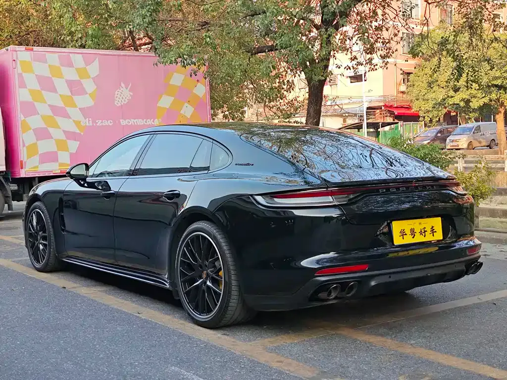 Porsche Panamera — фото 9