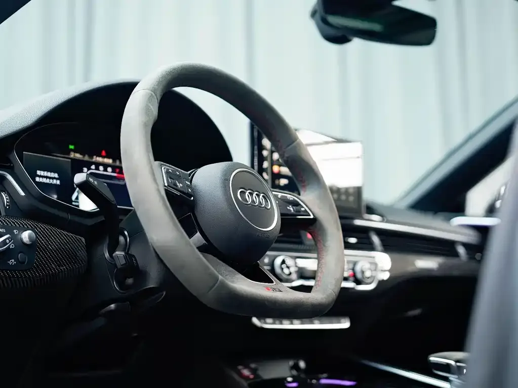 Audi RS 5 2023 из CN, фото 3