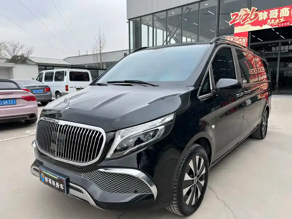 Mercedes-Benz Vito — фото 1