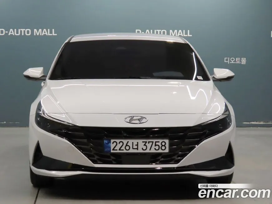 Hyundai AVANTE — фото 5