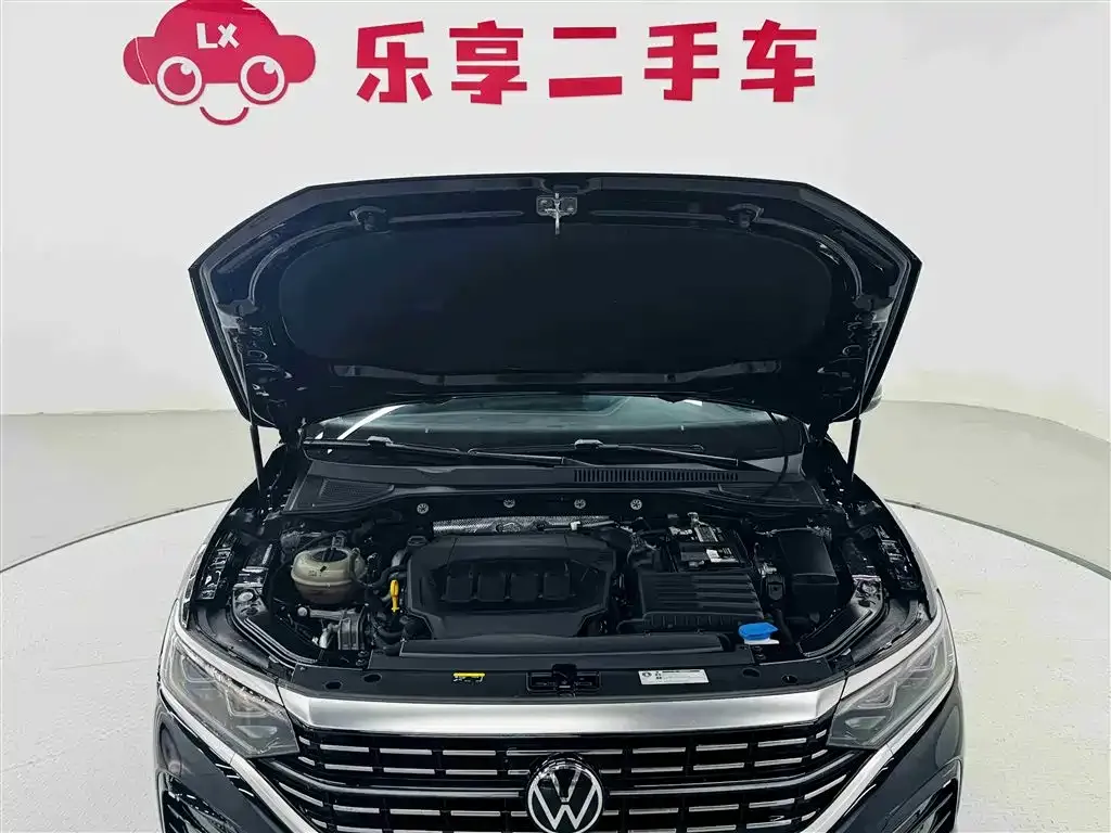 Volkswagen Passat — фото 10
