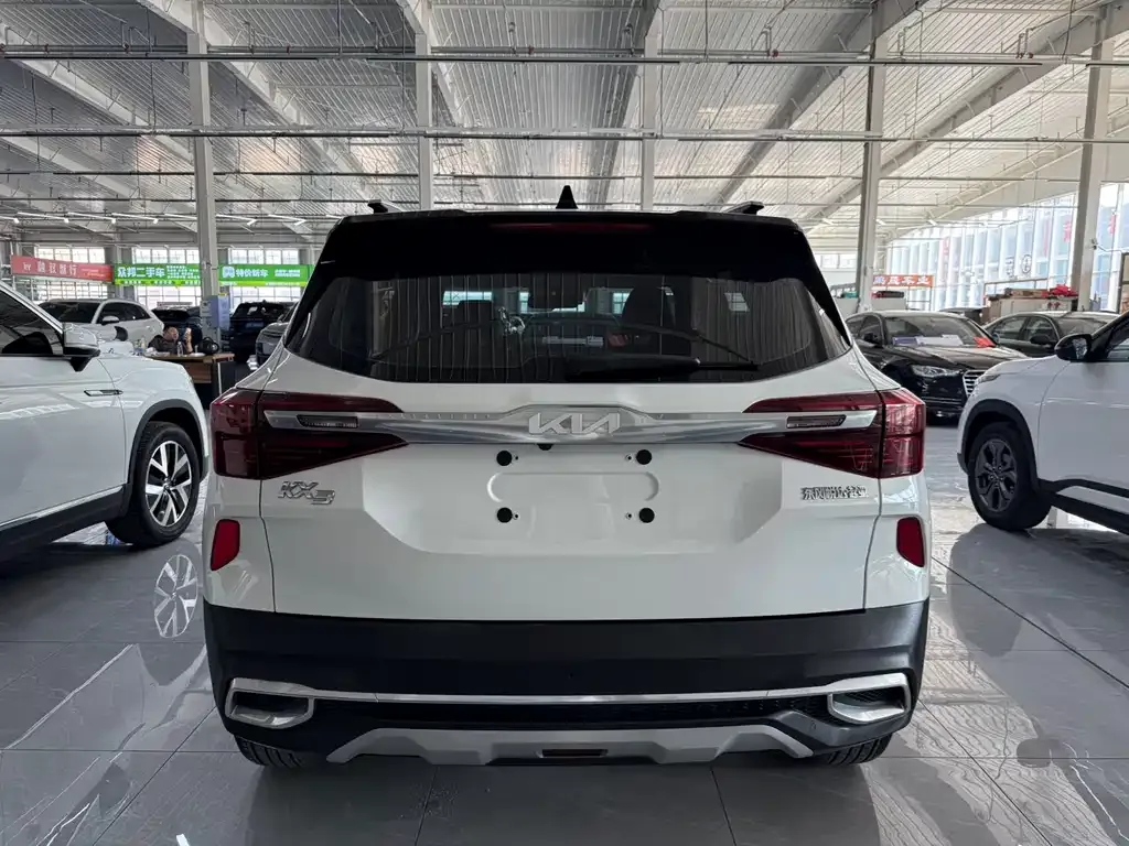 Kia KX3 — фото 3