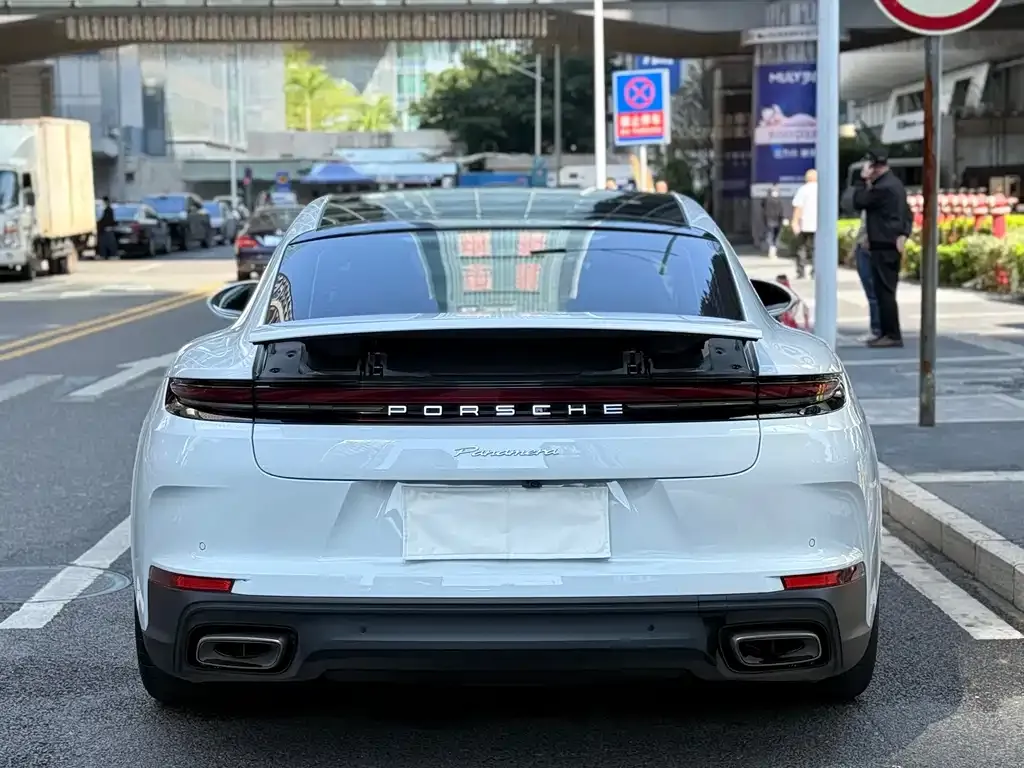 Porsche Panamera 2025 из CN, фото 9