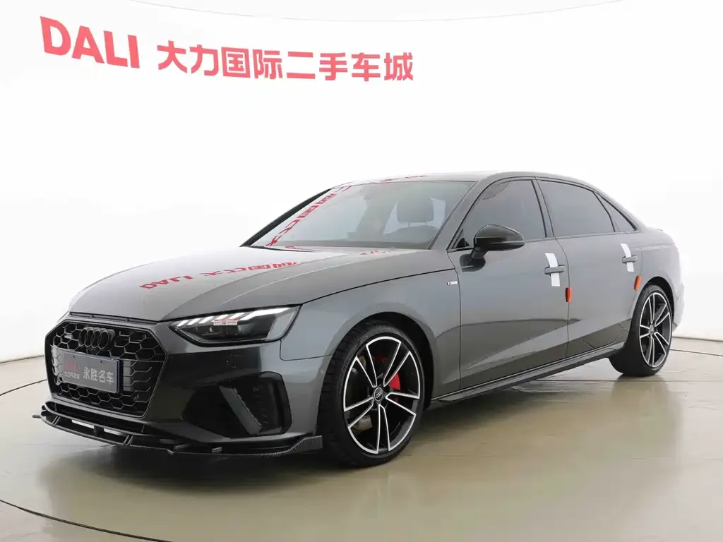 Audi A4L 2025 из CN, фото 1