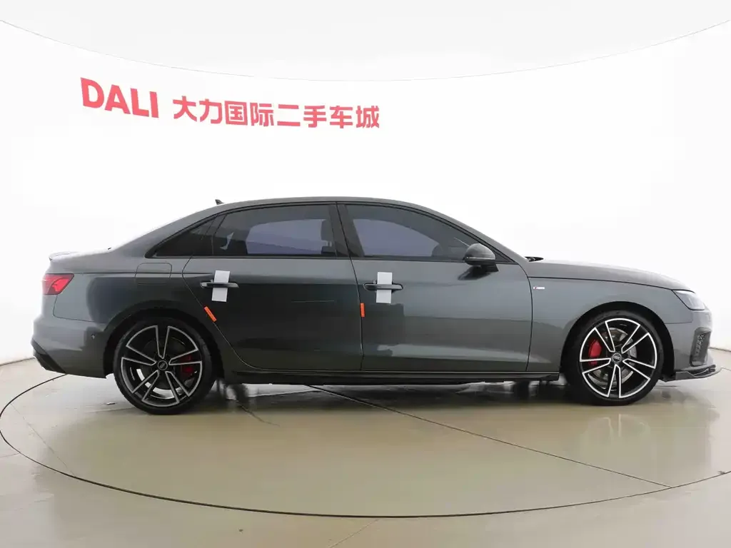 Audi A4L 2025 из CN, фото 8