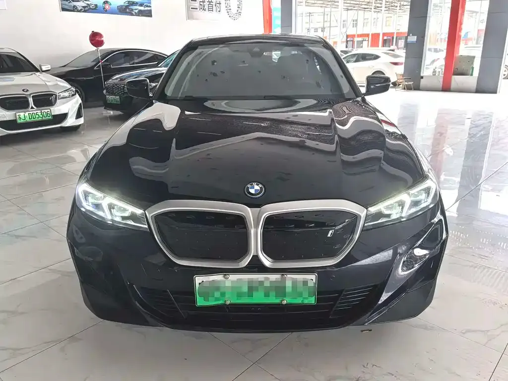 BMW i3 2024 из CN, фото 2