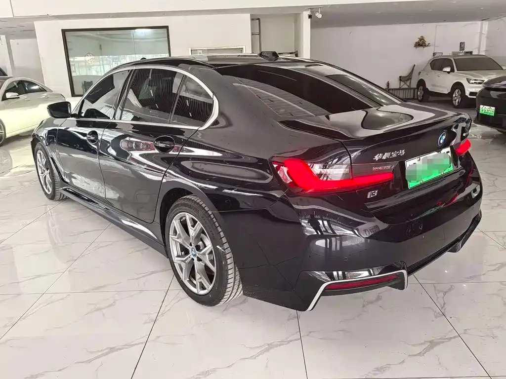 BMW i3 2024 из CN, фото 5