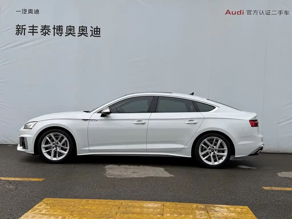 Audi A5 (Import) — фото 10