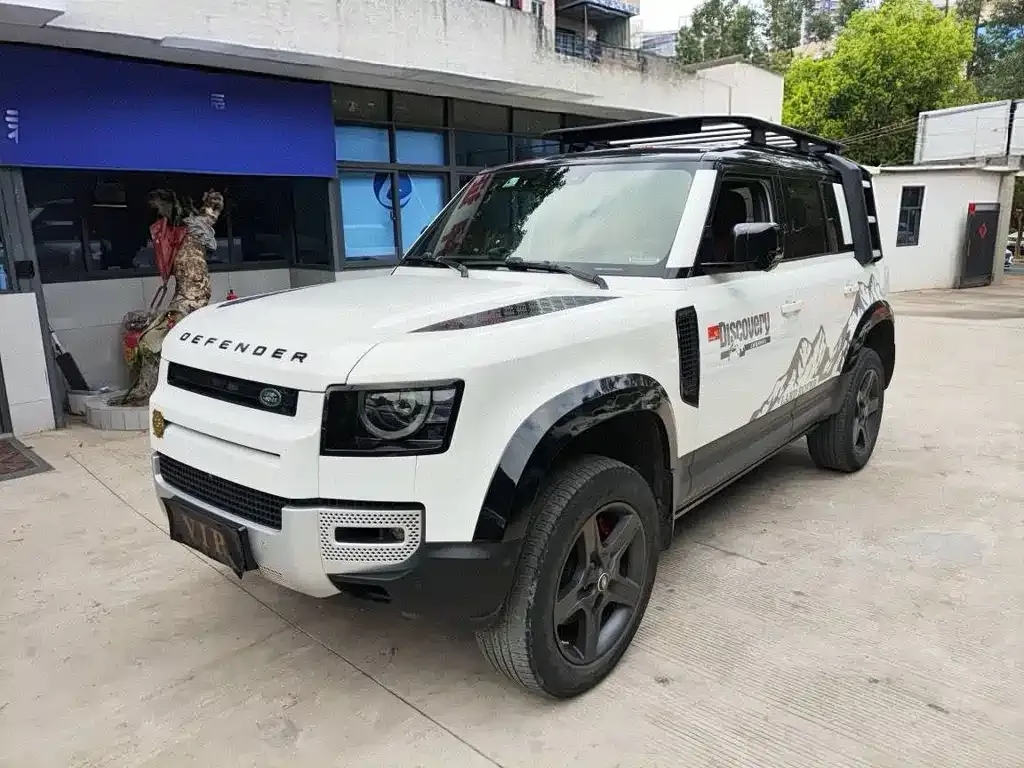 Land Rover Defender — фото 1