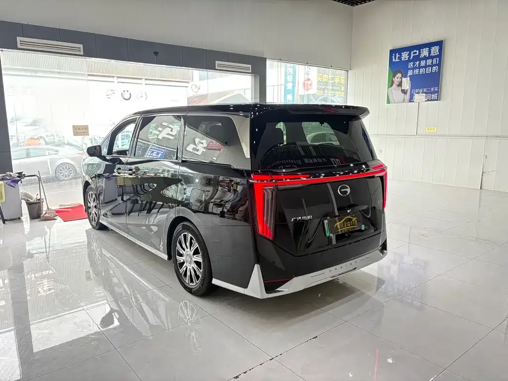 GAC Motor Trumpchi E9 — фото 9