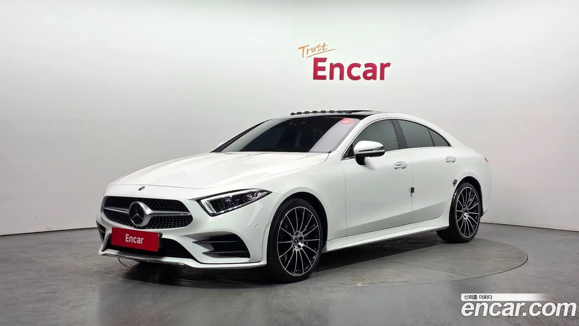 Mercedes-Benz CLS-Class — фото 1