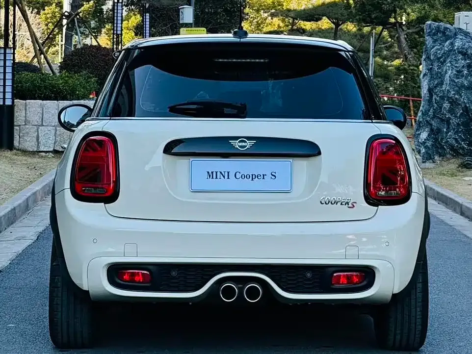 MINI Cooper (3-door) 2021 из CN, фото 9
