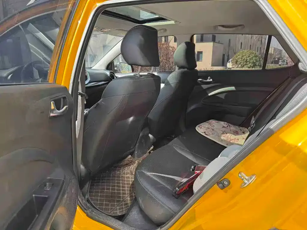 Kia KX1 2023 из CN, фото 2