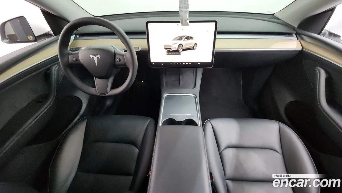 Tesla Model Y — фото 6
