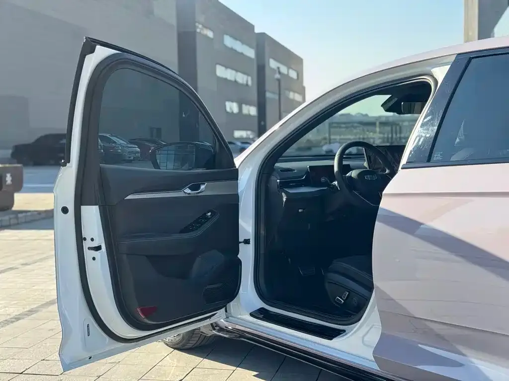Geely Xingrui 2025 из CN, фото 3