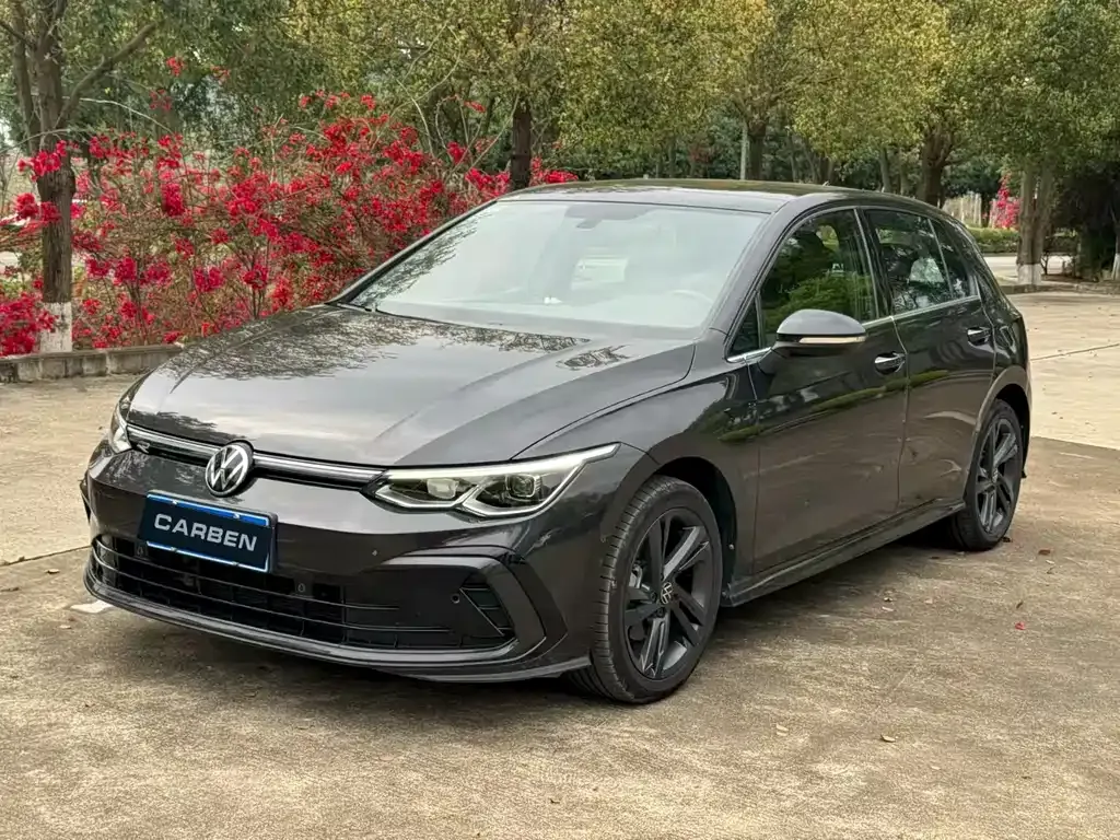 Volkswagen Golf 2022 из CN, фото 1