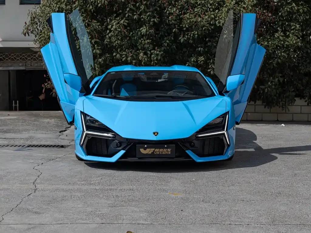 Lamborghini Revuelto 2025 из CN, фото 10