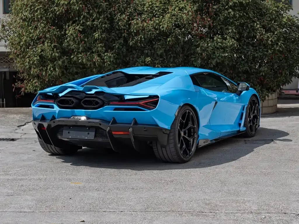 Lamborghini Revuelto 2025 из CN, фото 6