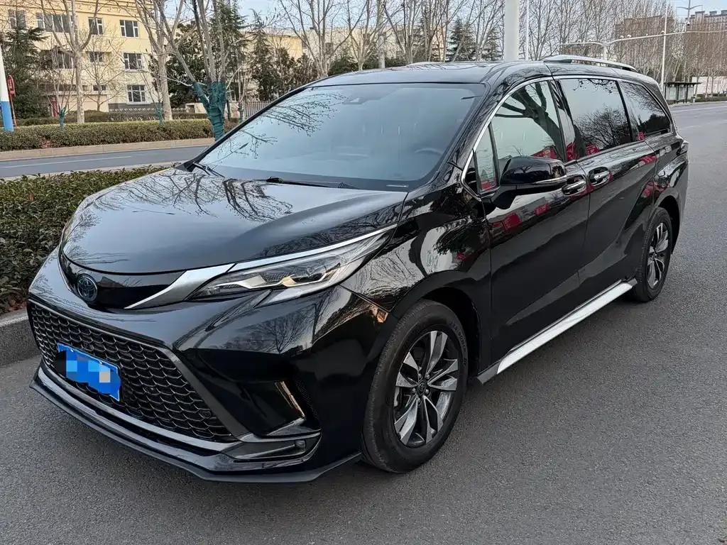 Toyota Granvia 2024 из CN, фото 6