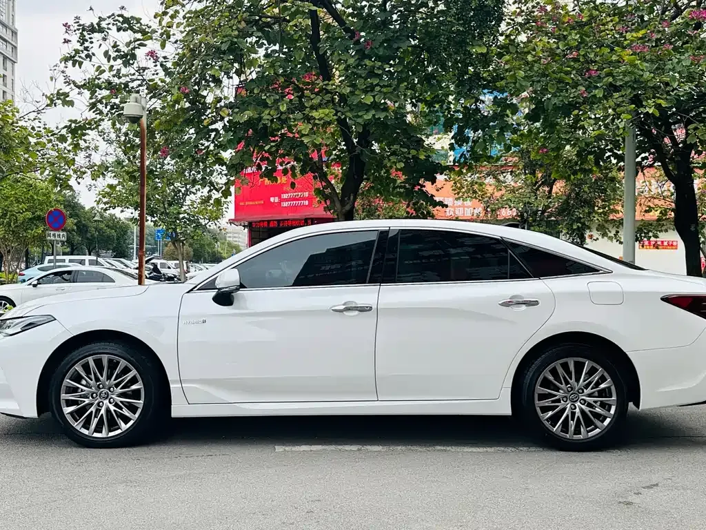 Toyota Avalon 2023 из CN, фото 10