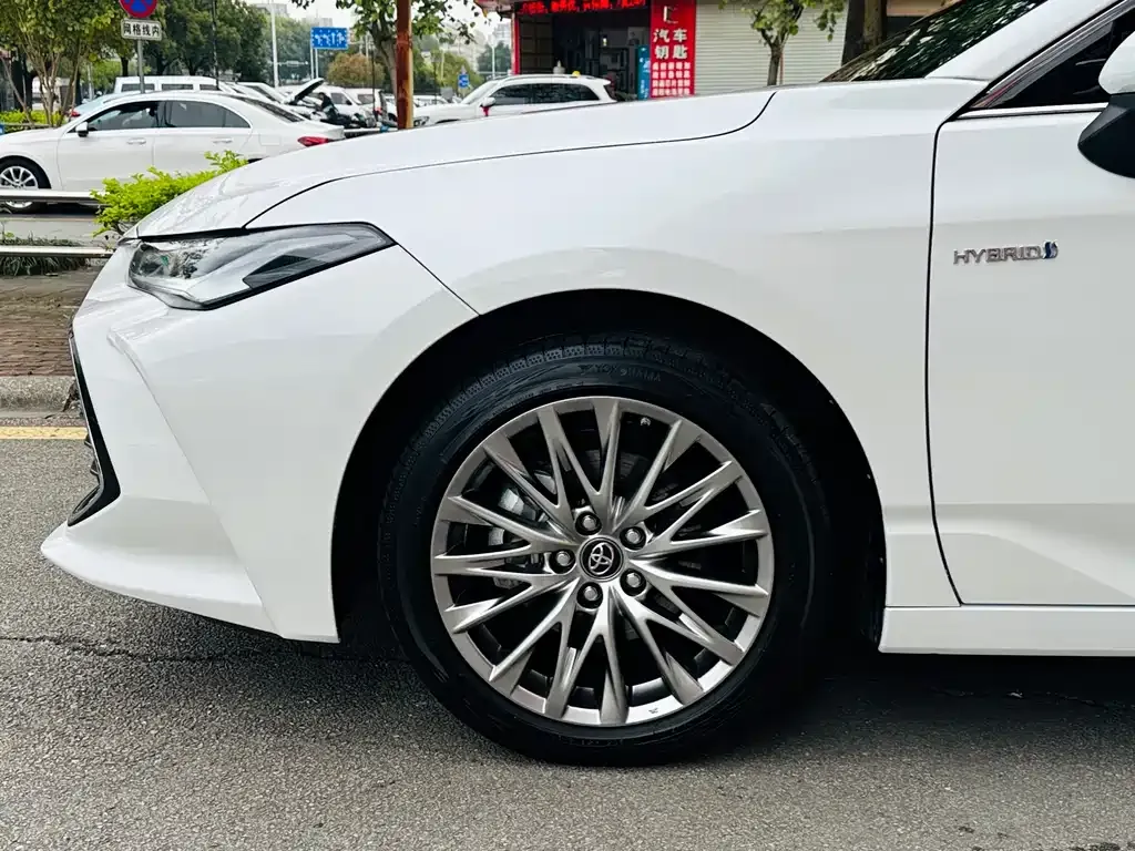 Toyota Avalon 2023 из CN, фото 7