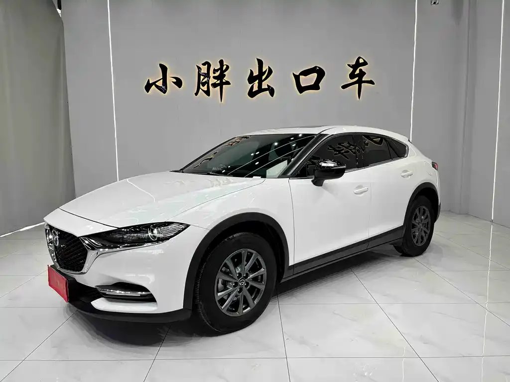 Mazda CX-4 2023 из CN, фото 1