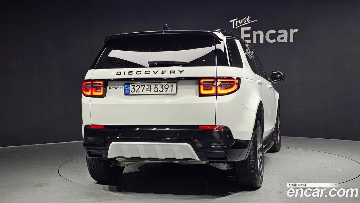 Land Rover Discovery Sport — фото 10