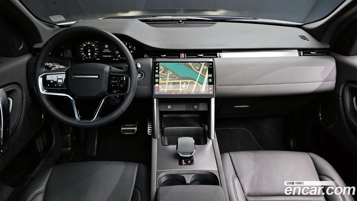 Land Rover Discovery Sport — фото 2