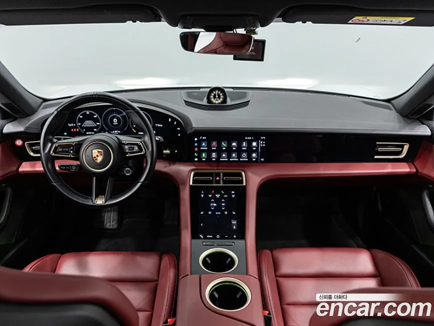 Porsche Taycan 2024 из KR, фото 7