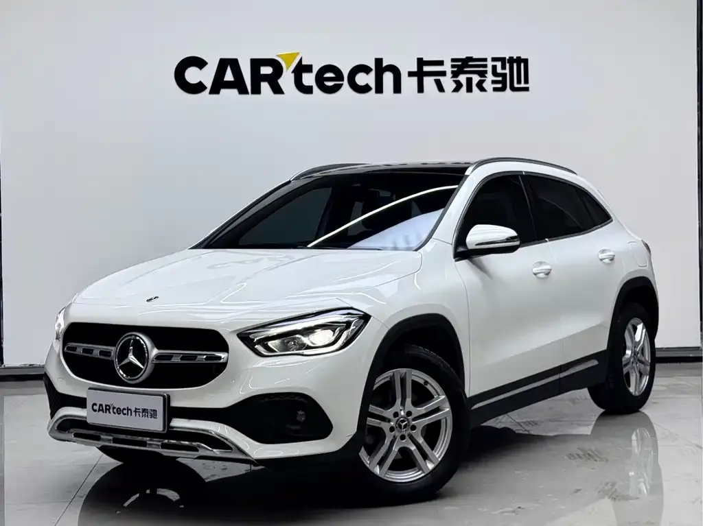Mercedes-Benz GLA 2023 из CN, фото 1