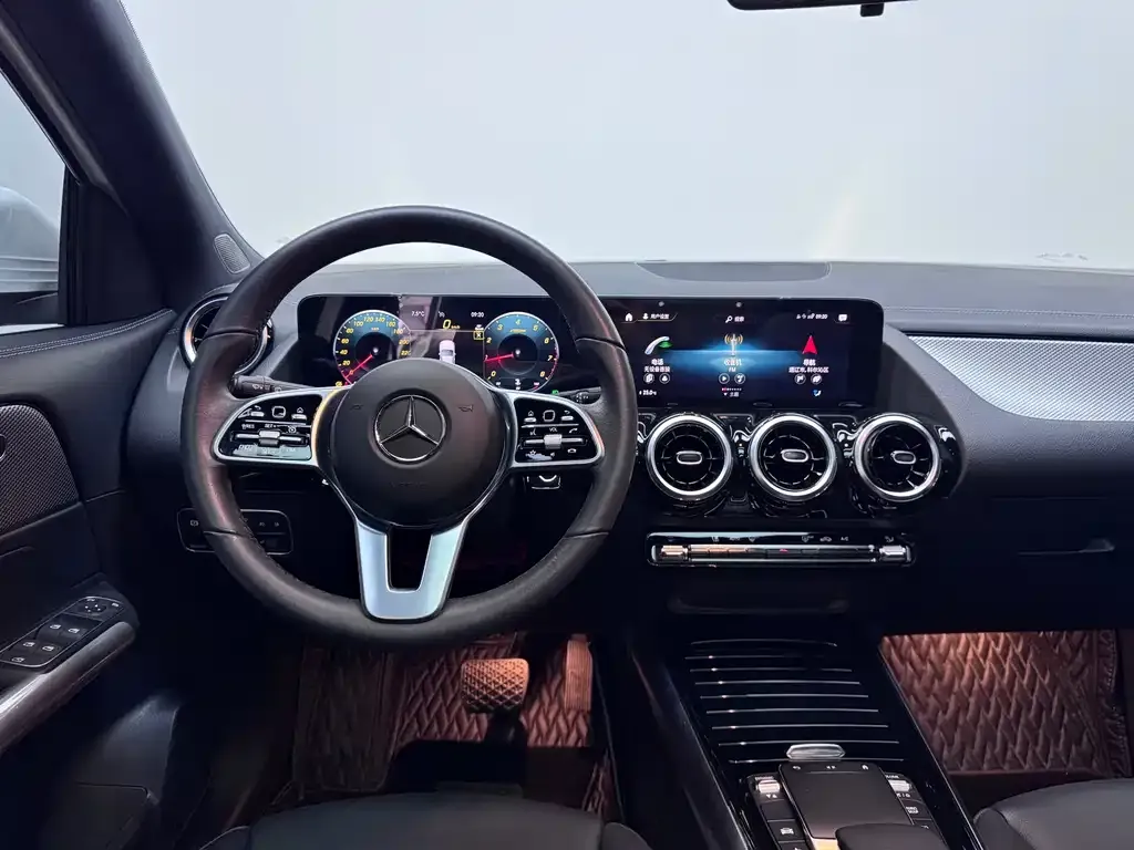 Mercedes-Benz GLA 2023 из CN, фото 10