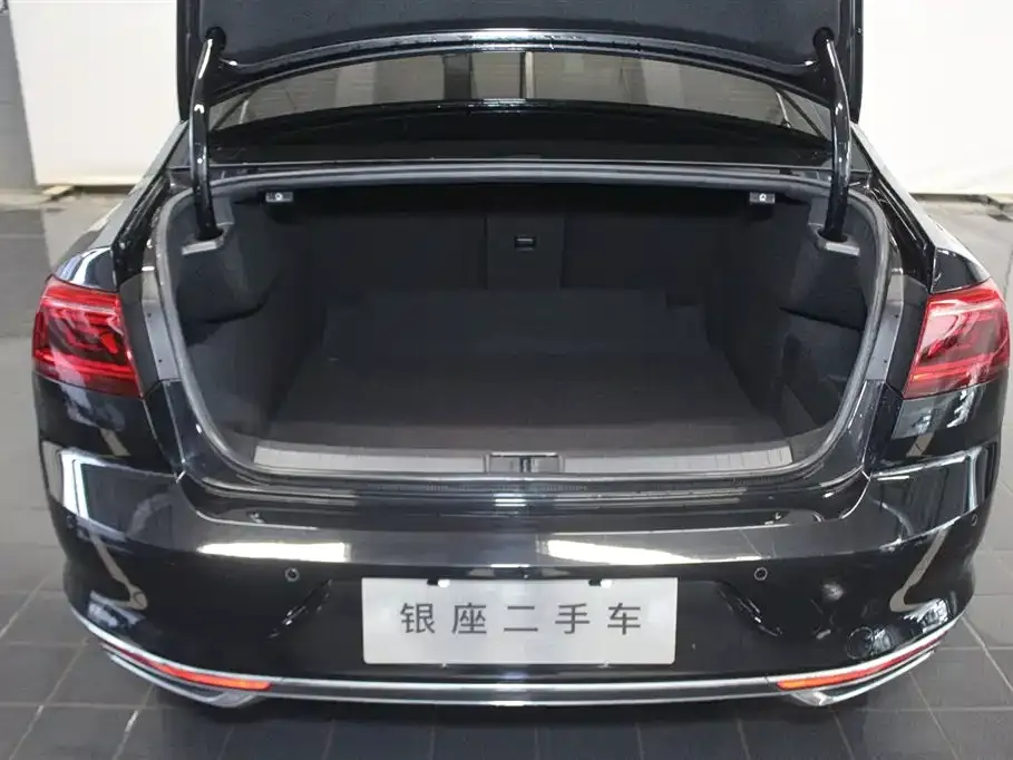 Volkswagen Magotan 2022 из CN, фото 9