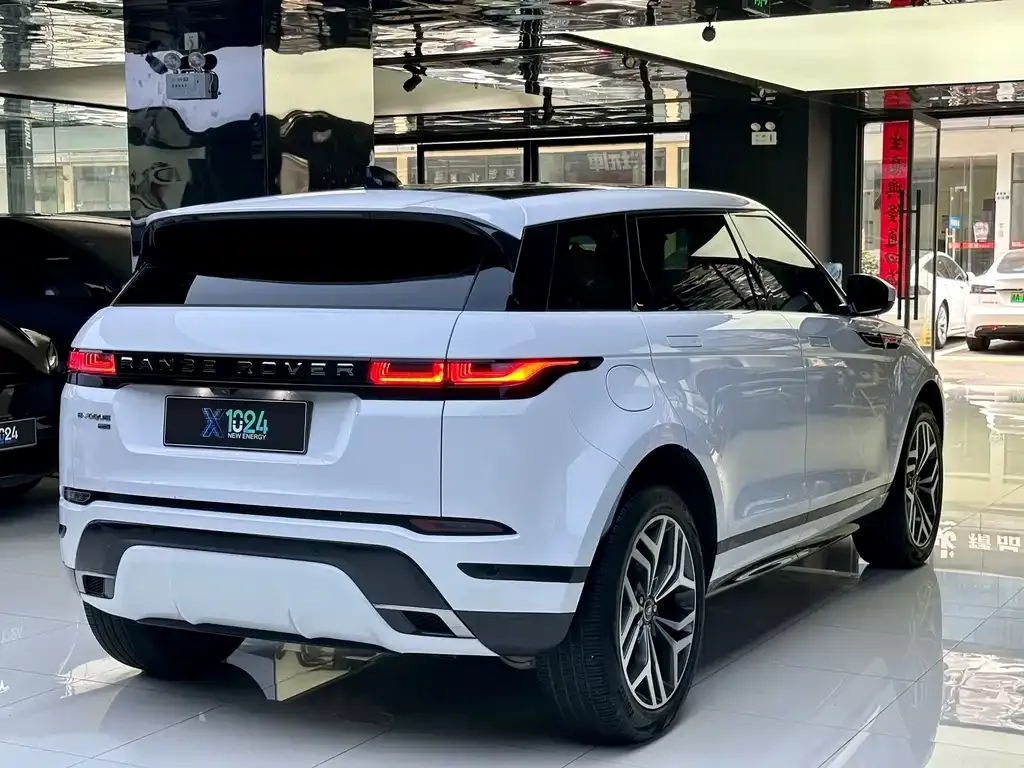 Land Rover Evoque PHEV 2023 из CN, фото 6