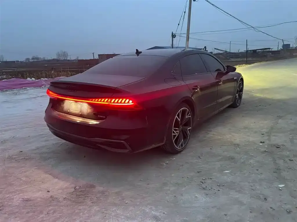 Audi A7L 2024 из CN, фото 3