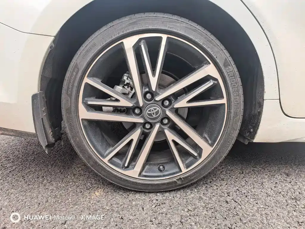 Toyota Camry 2024 из CN, фото 7