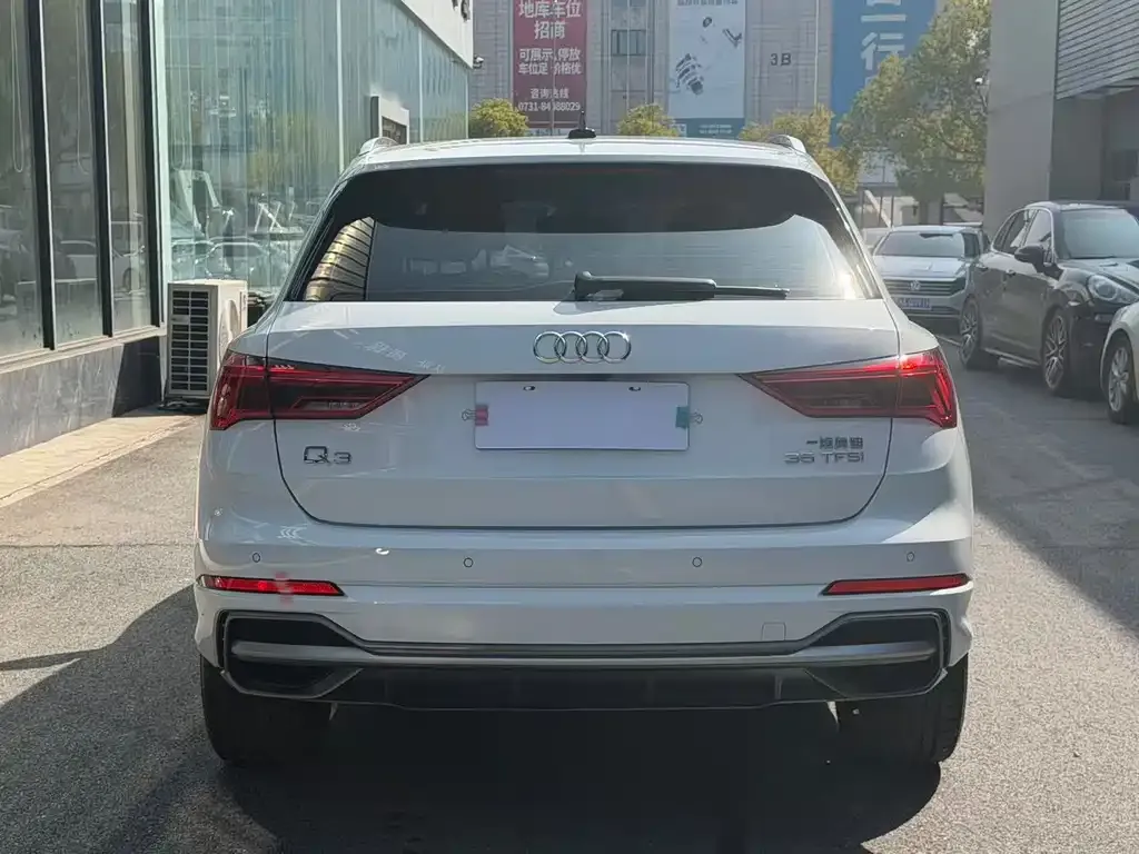 Audi Q3 2022 из CN, фото 9