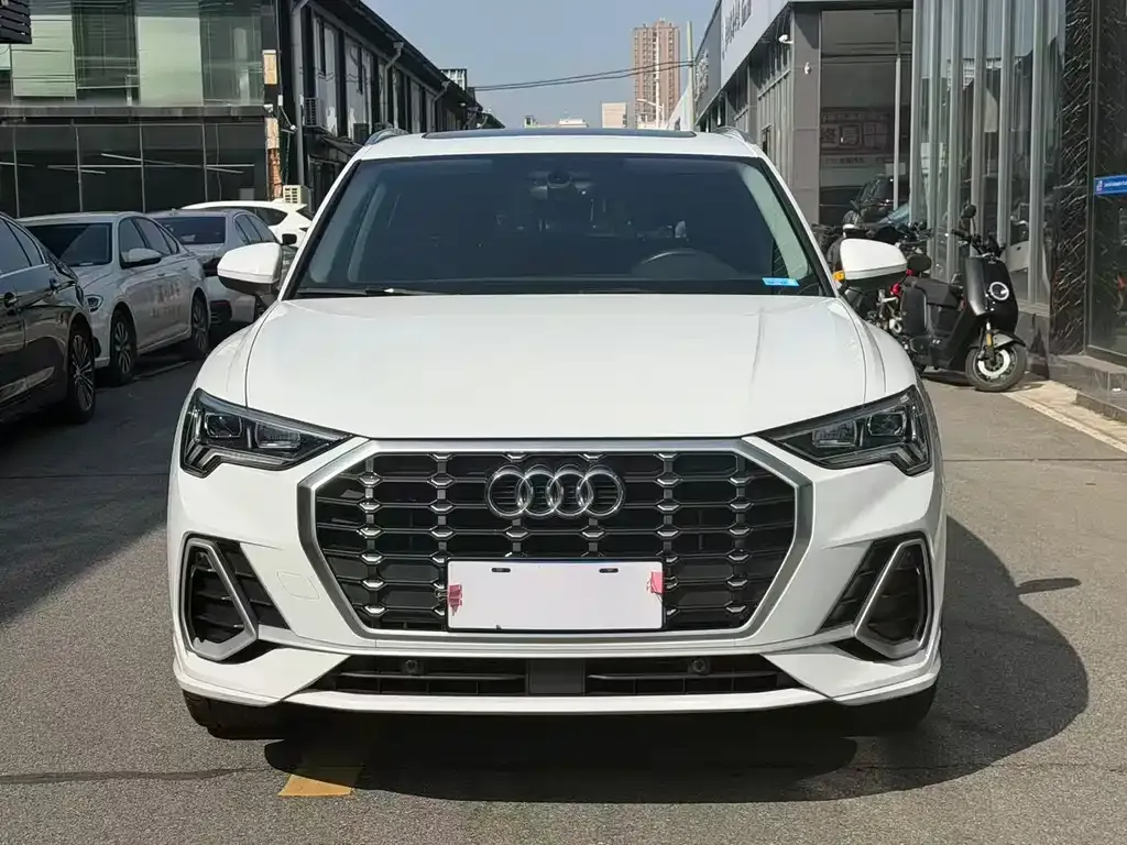 Audi Q3 2022 из CN, фото 5