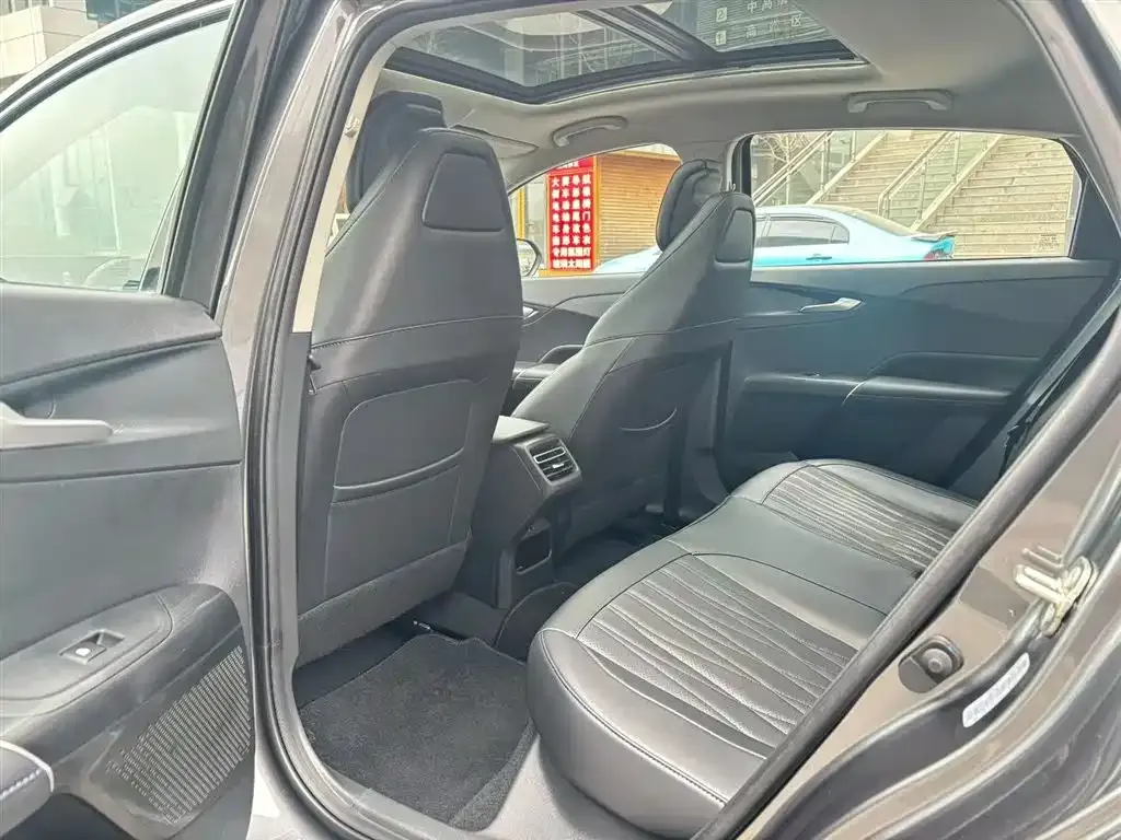 Changan Eado 2025 из CN, фото 7