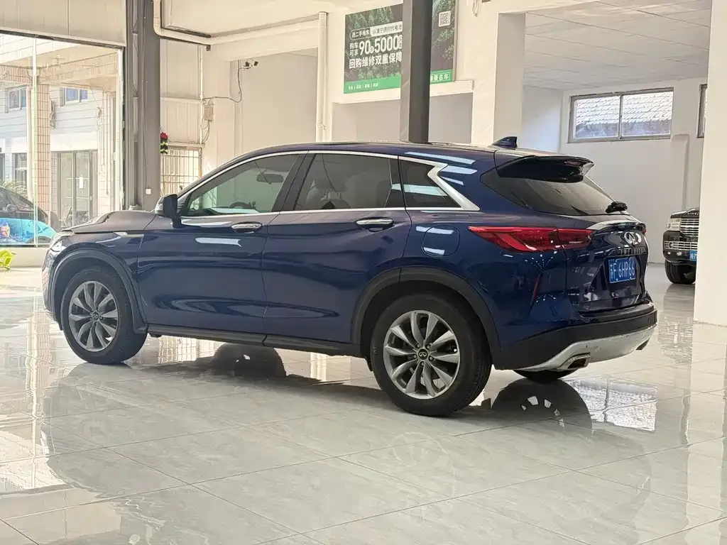 Infiniti QX50 2021 из CN, фото 4