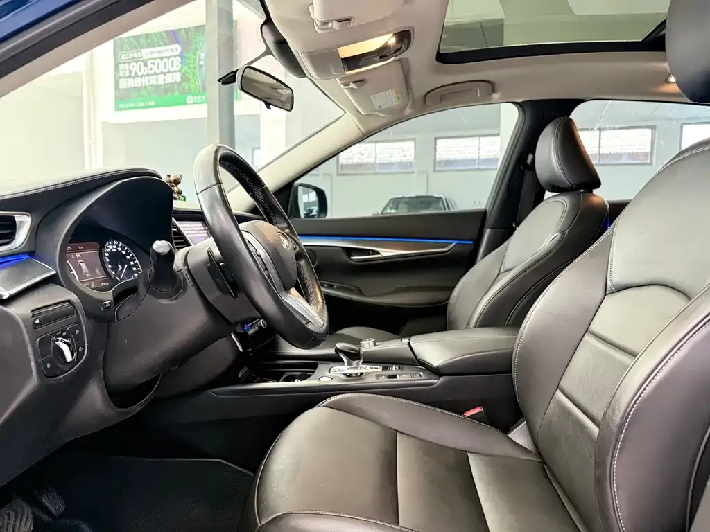 Infiniti QX50 2021 из CN, фото 5